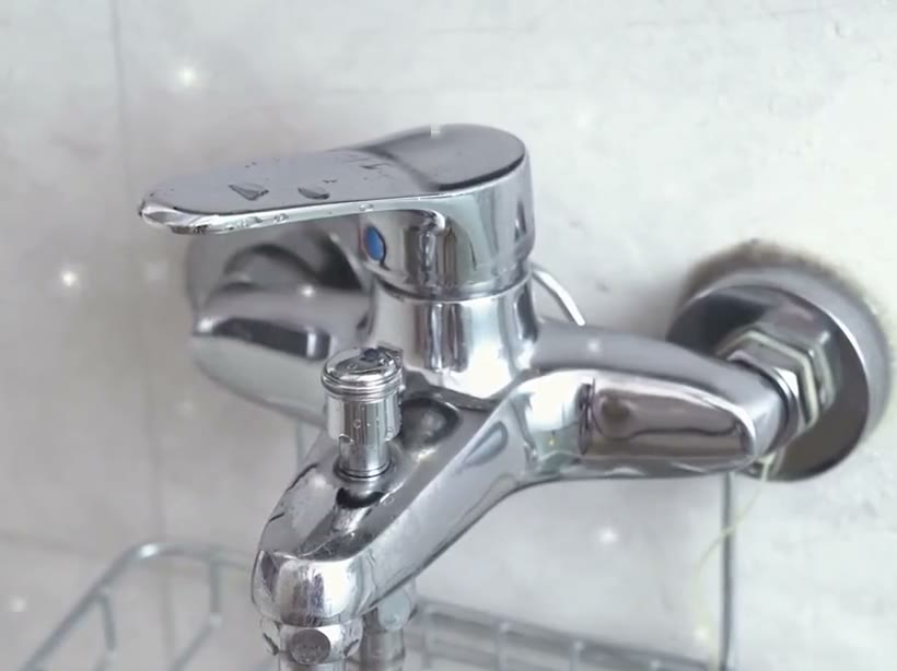 Chrome faucet after cleaning with the TUYU spin scrubber